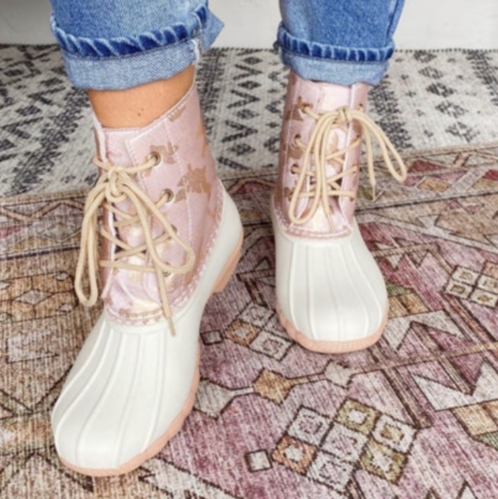Pink and Rose Gold Metallic Rain Boot sz 7